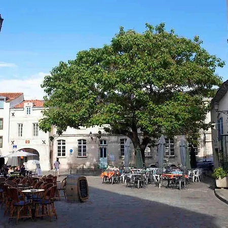 Apartment Bel T2 Lumineux Avec Terrasse Hyper Centre. La Rochelle (Charente-Maritime)